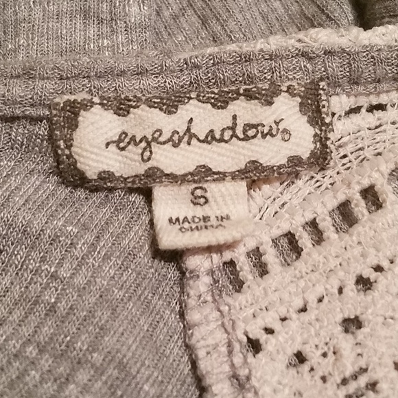 Eyeshadow Crocheted Tank Top - Picture 4 of 4